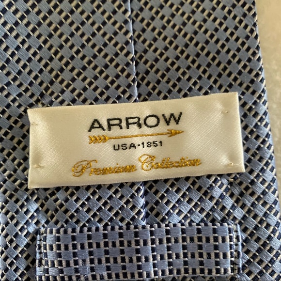 Four Ties - Picture 4 of 6